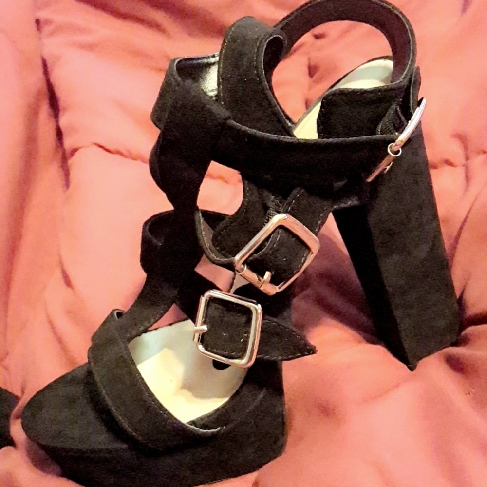 Suede heels